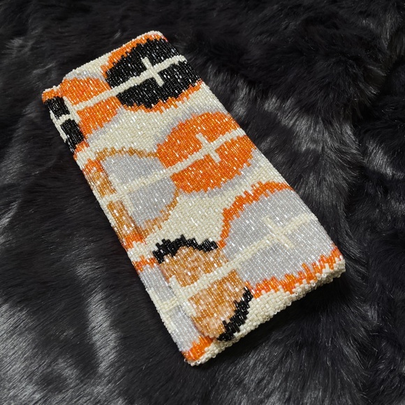 Beaded Envelope Clutch - Picture 3 of 8